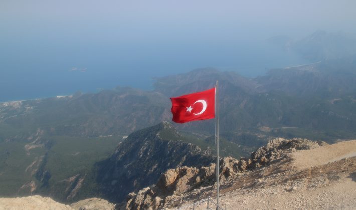 Multimedijalna reportaža iz Turske by Denis Gigo Hadžić ” E pa ja neću …”
