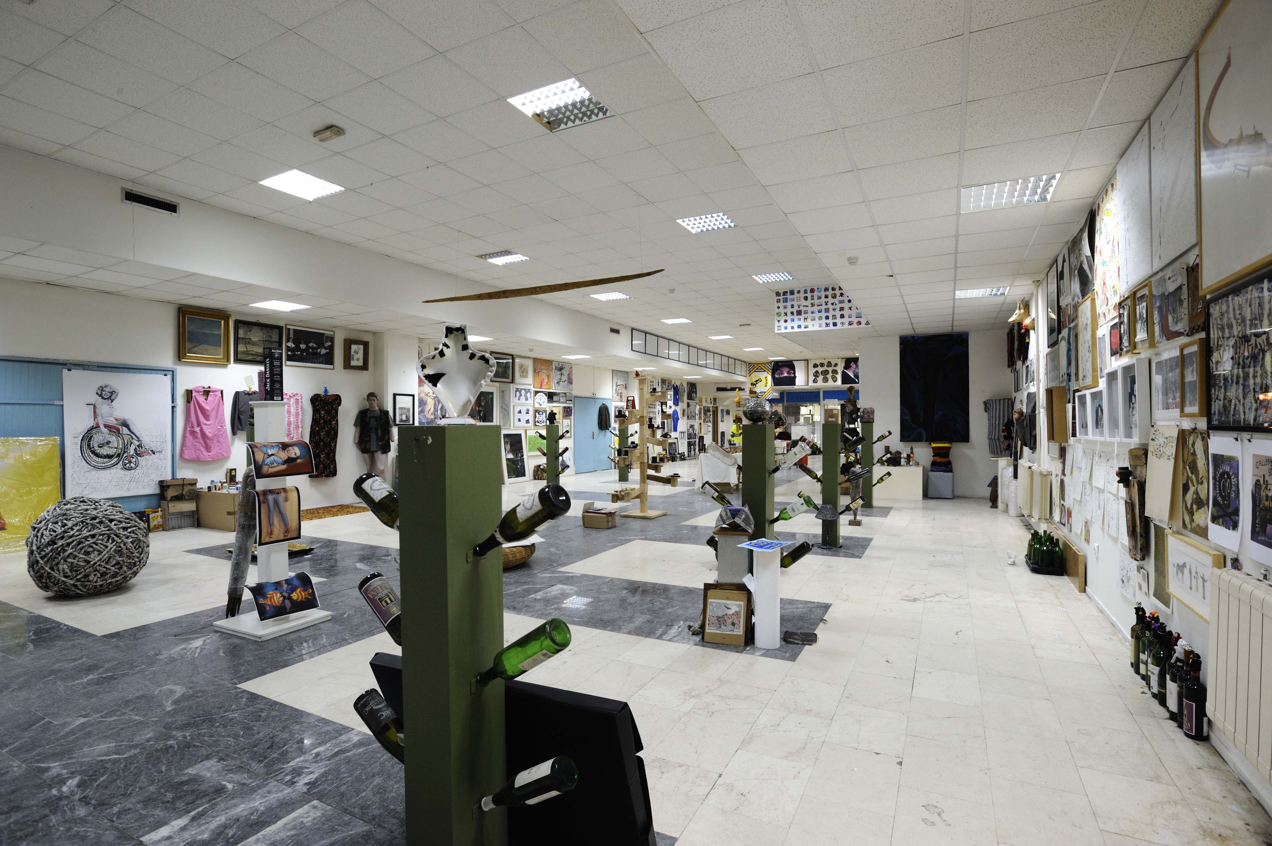 AMBROSIA U GALERIJI SUVREMENE UMJETNOSTI CHARLAMA