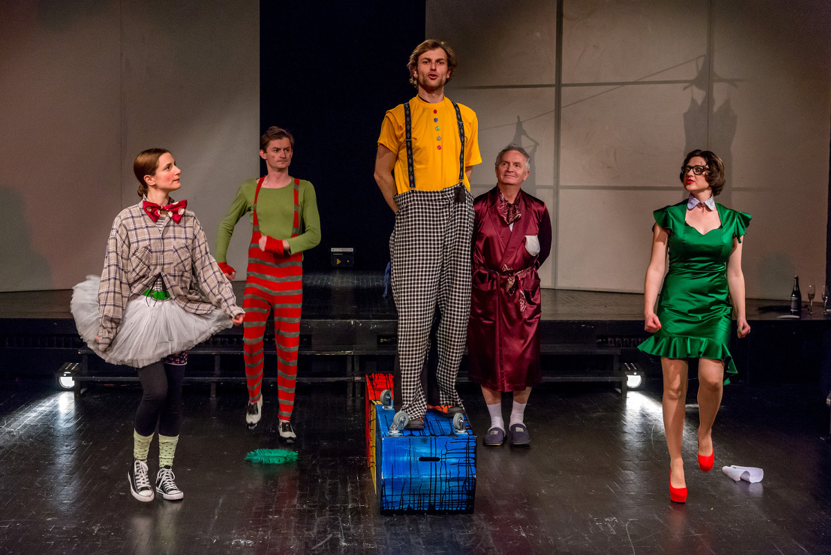 Večeras ”Bajka koju idiot priča”, na sceni Kamernog teatra 55!