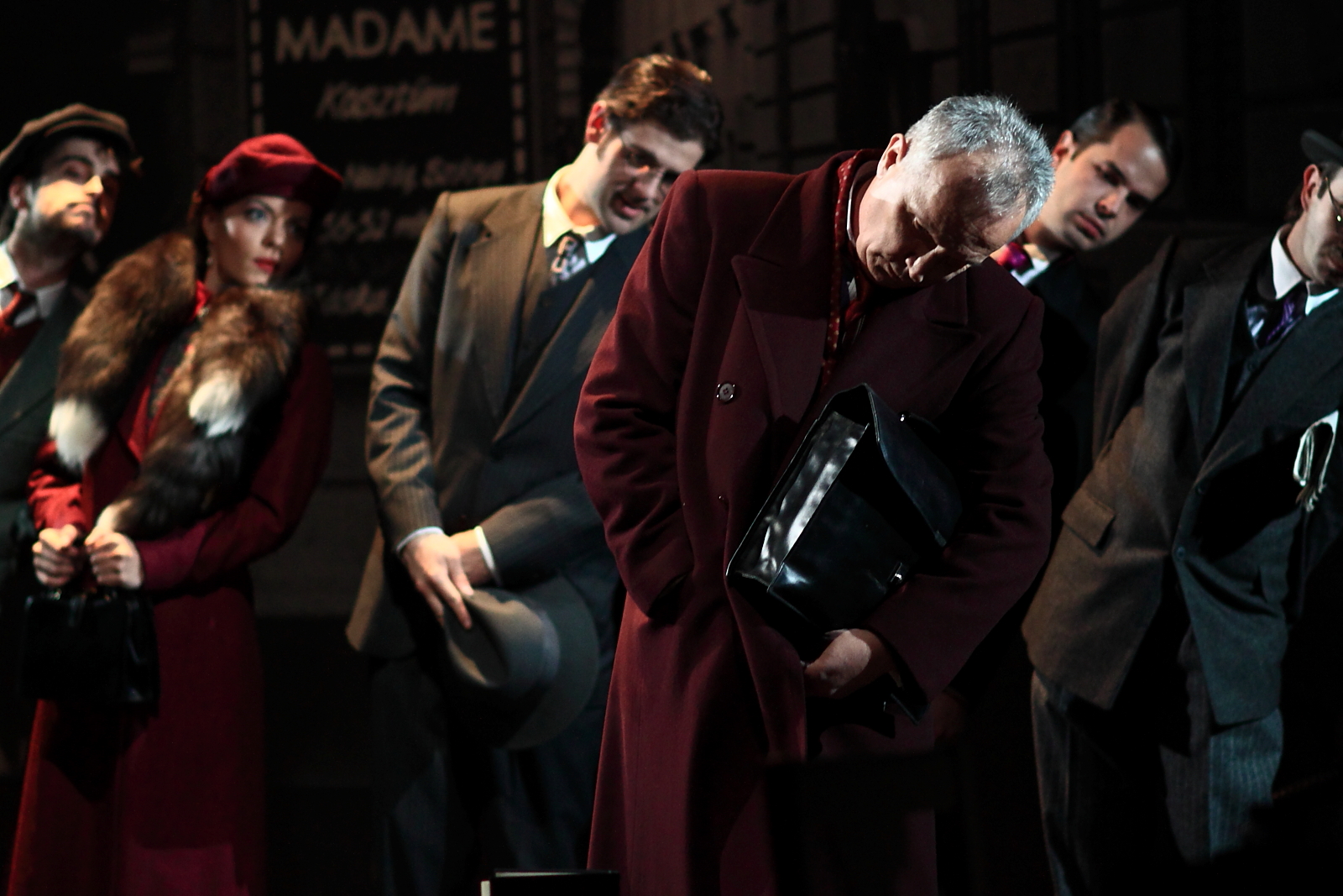 Komedija ”RADNJA NA UGLU” večeras u Kamernom teatru 55