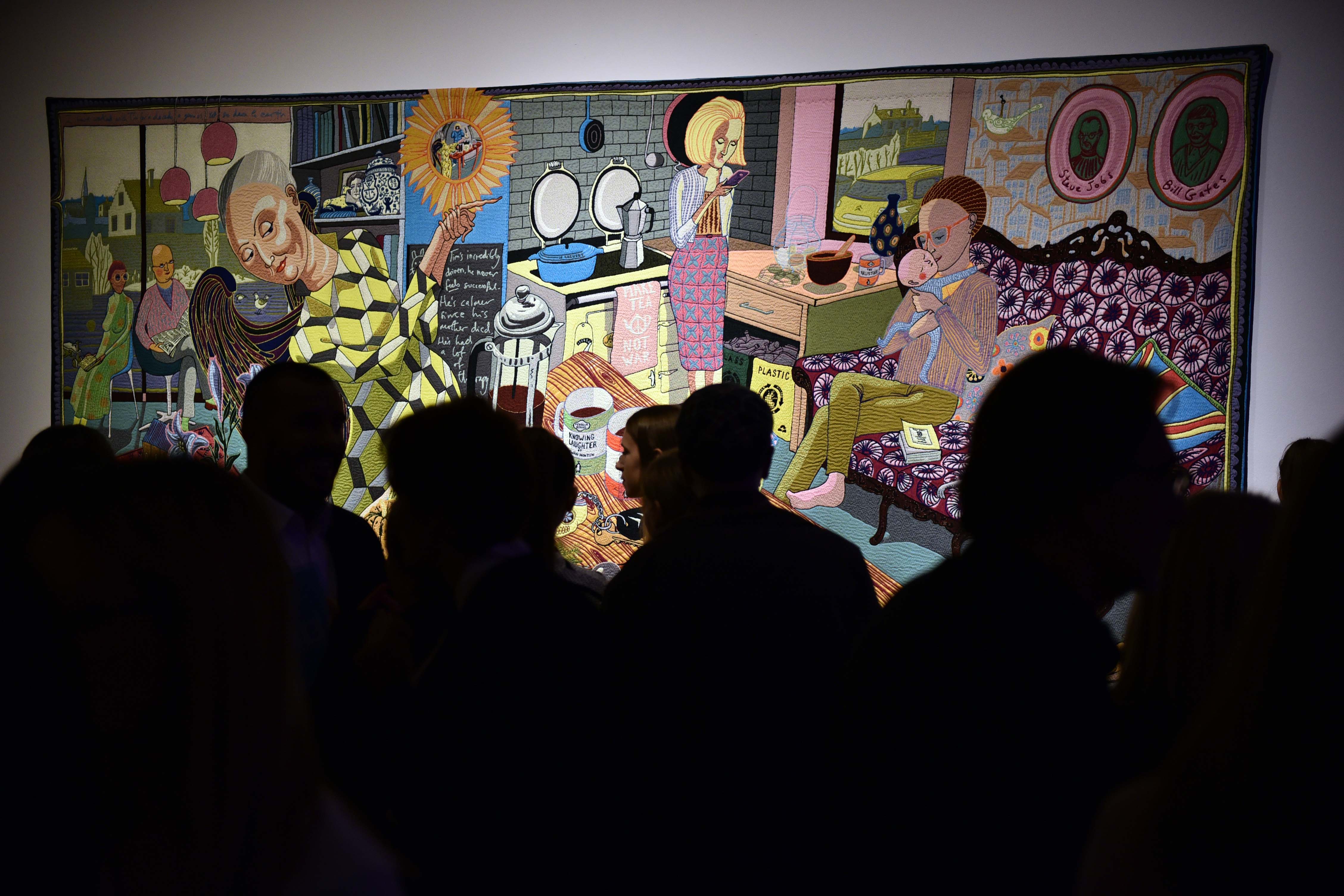 Vođenje Uroša Đurića kroz izložbu “Taštine malih razlika”