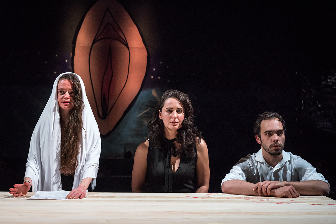 Predstava “We are born naked and the rest is…” ponovo na sceni SARTR-a