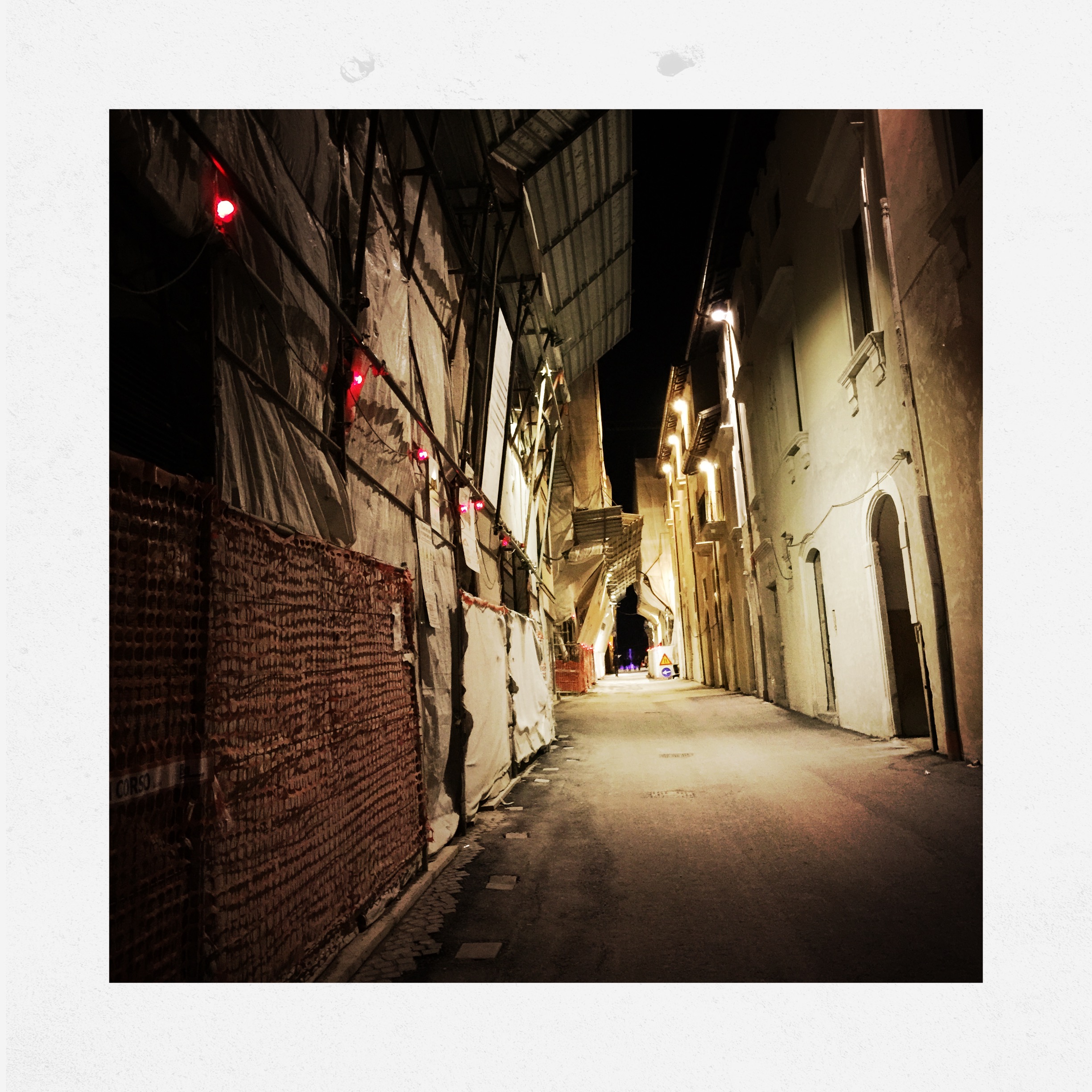 Izložba Andreja Đerkovića “Zona Rossa” u Art depou Ars Aevi