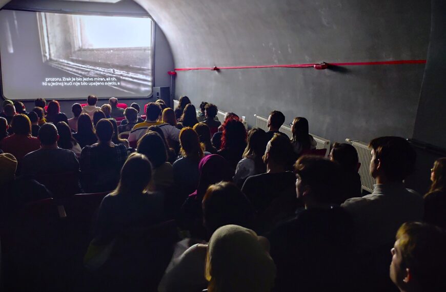 U Kinoteci BiH održana projekcija kratkih filmova mladih o miru “Ovo smo mi”